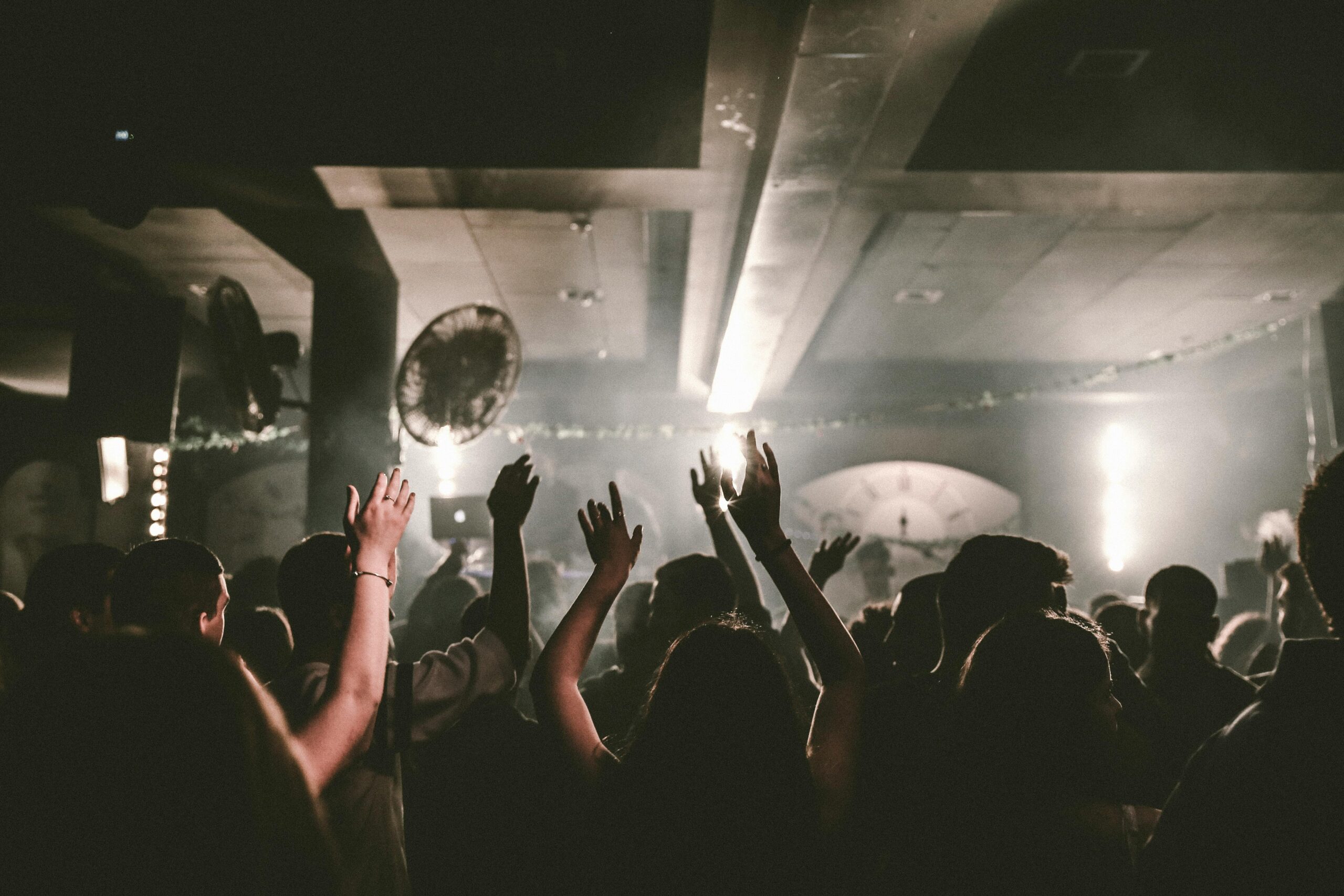 Mi az a Nightlife applikáció, és miért változtatja meg, ahogy Budapesten szórakozol?